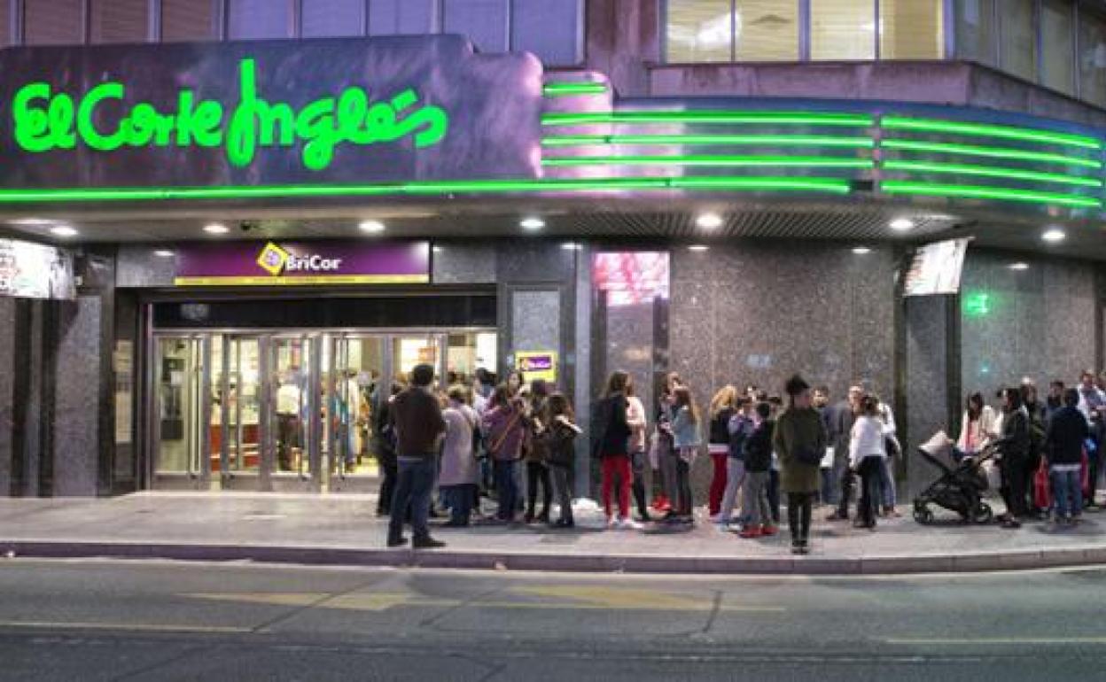 El Corte Inglés contratará a más de 9 000 personas para reforzar la